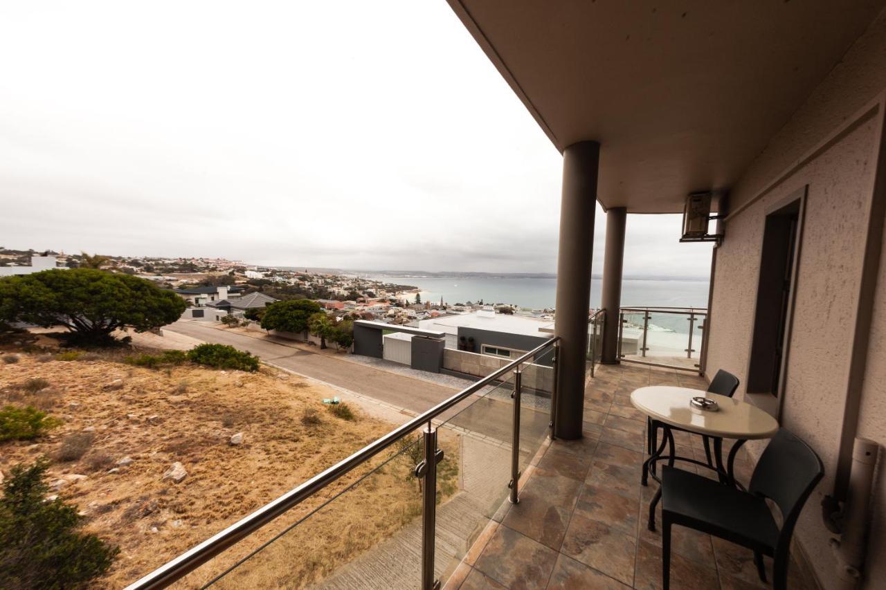 Bar-T-Nique Guest House Mossel Bay Kültér fotó